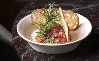Cru Oyster Bar